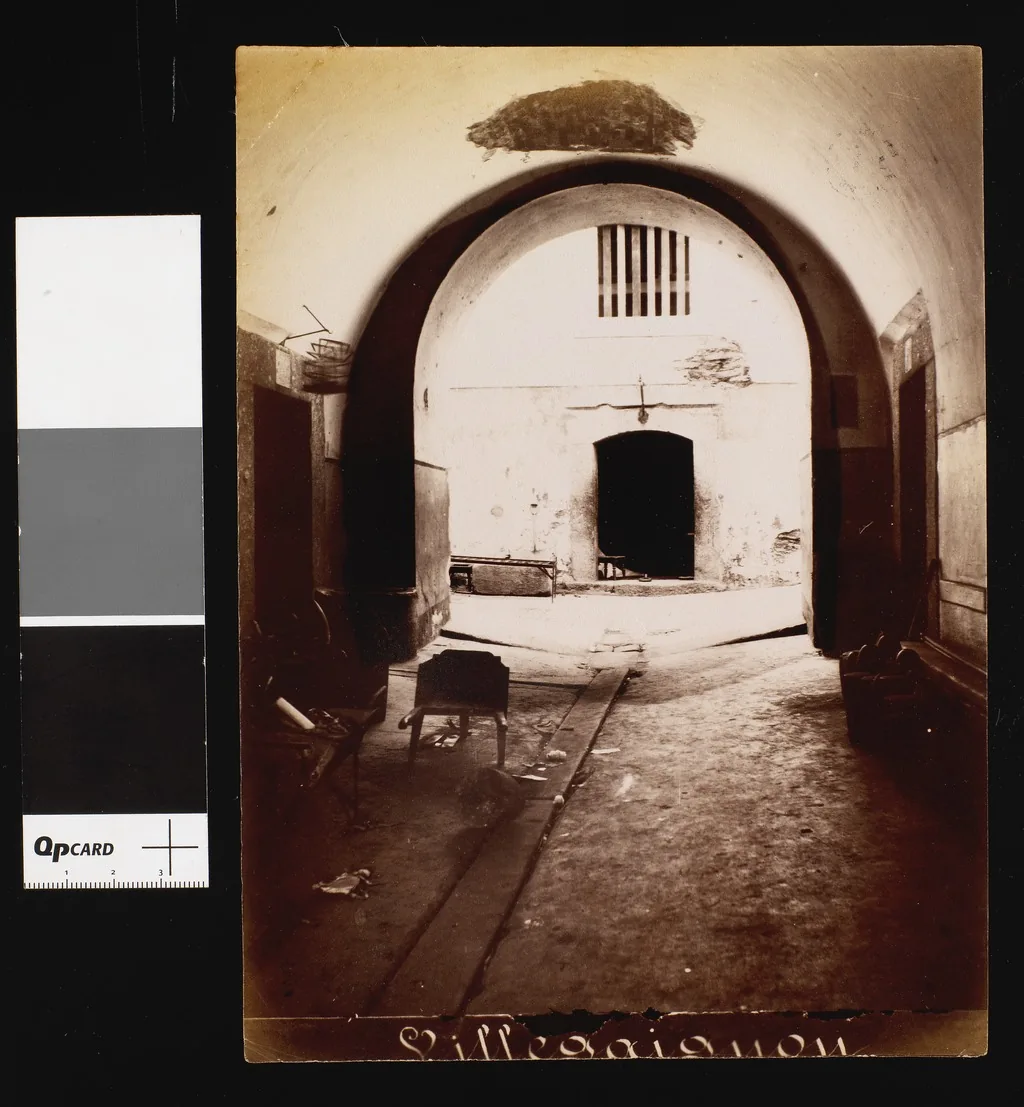 Ilha de Villegaignon, foto de 1894 · Coleção Thereza Christina Maria, Biblioteca Nacional · Domínio público.