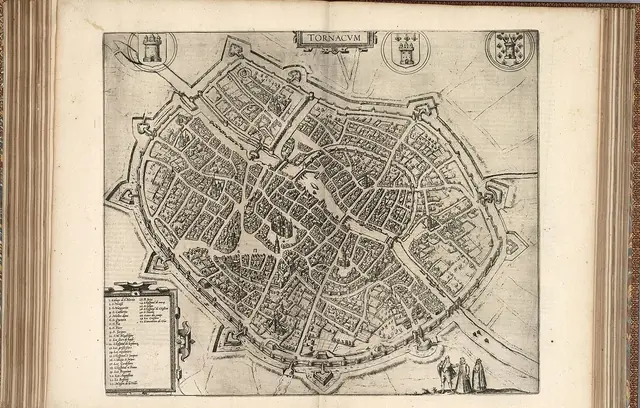 Tournai. Braun & Hogenberg, Civitates Orbis Terrarum, vol. IV, 1588 · David Rumsey Map Collection · Domínio público. (Recortar o livro aberto: lombada, bordas e carimbo da Rumsey.)