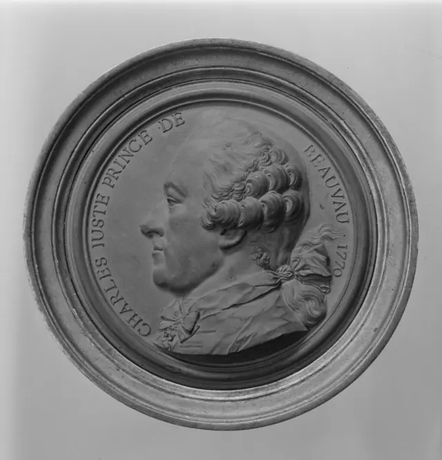G. B. Nini, medalhão do príncipe de Beauvau, 1770 · Metropolitan Museum of Art · Domínio público (CC0) (`File:Charles-Juste, Prince de Beauvau MET 153879.jpg`).