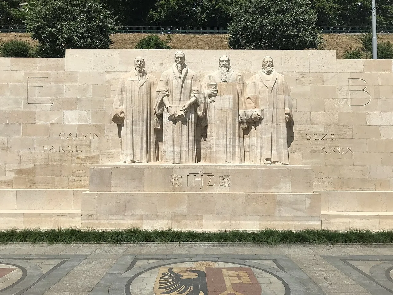 Muro dos Reformadores, Genebra. Foto: Schweiz41 (domínio público por doação do autor).